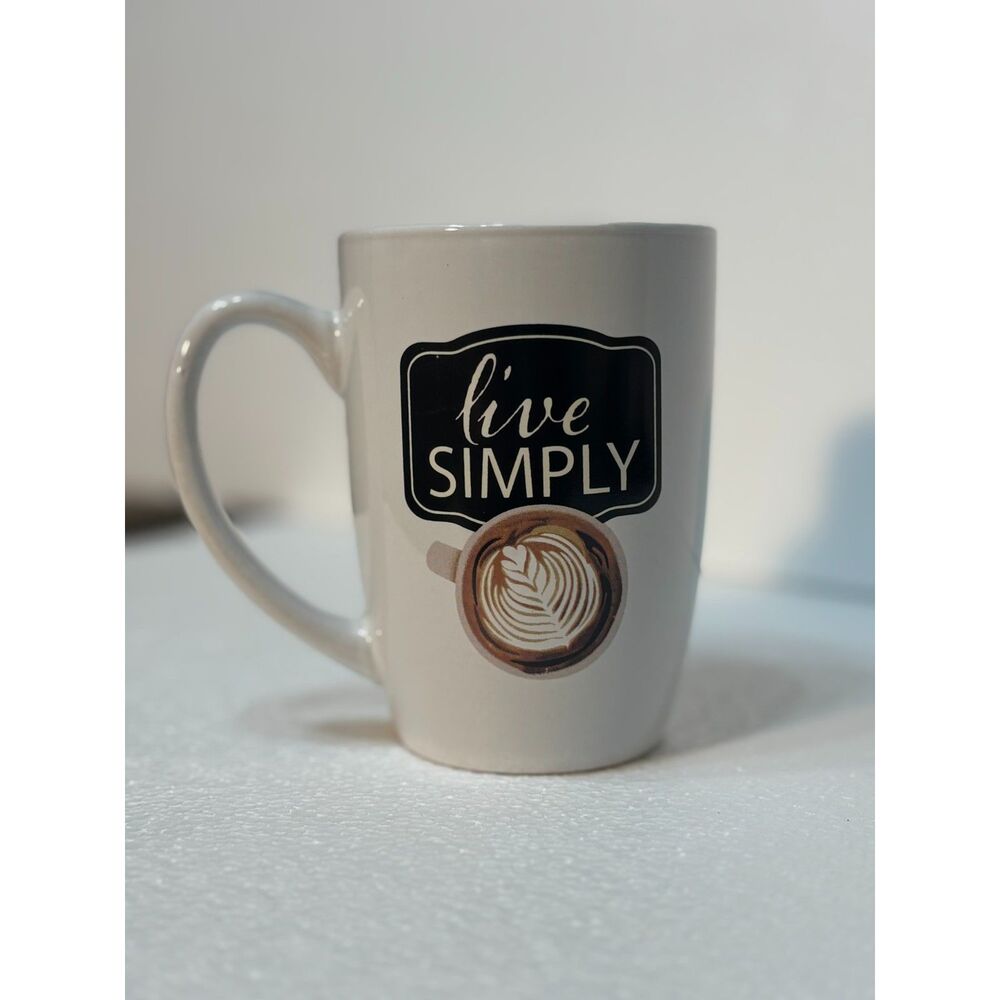 Royal Norfolk Coffee Mug Live Simply Latte Art Design